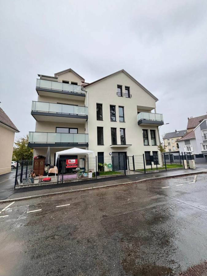 Duplex Neuf Parking Terrasse Apartamento Mulhouse Exterior foto